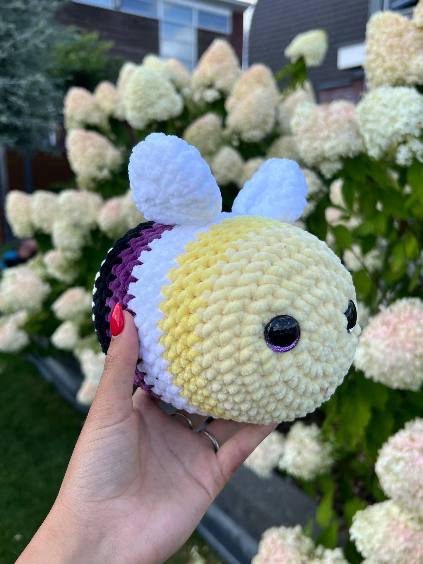 pride bij nonbinary