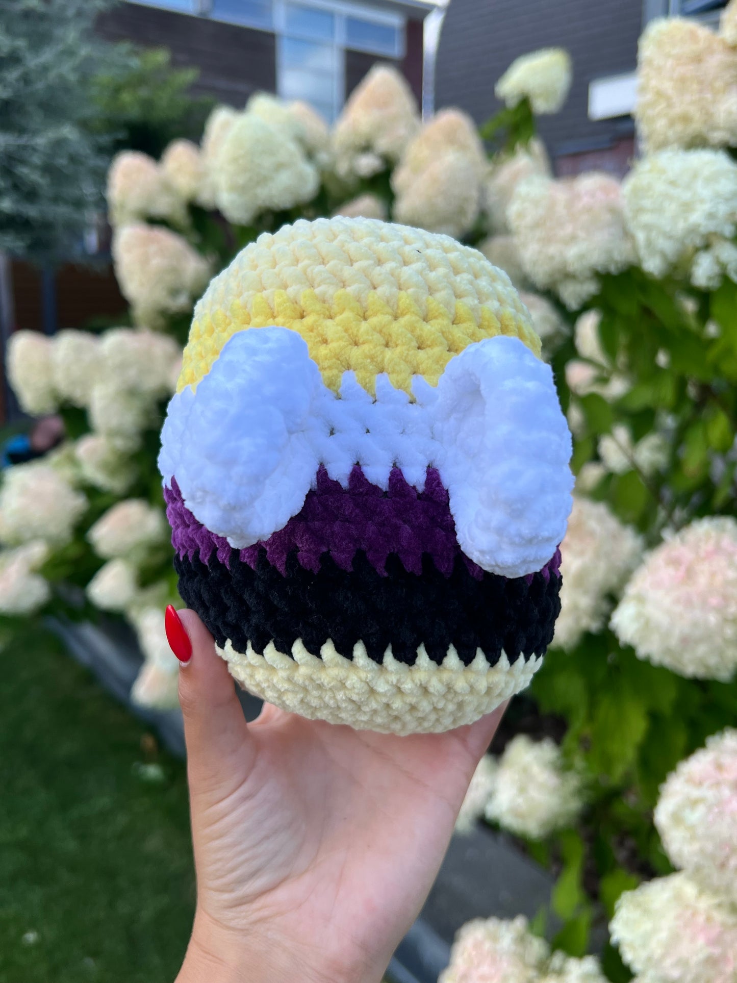 pride bij nonbinary