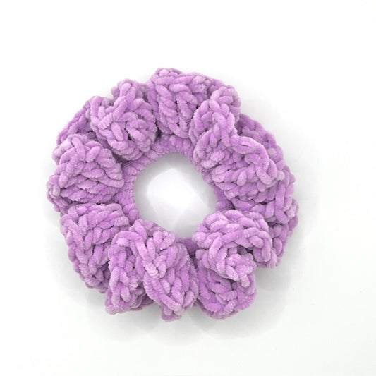 gehaakte velvet scrunchie lila paars