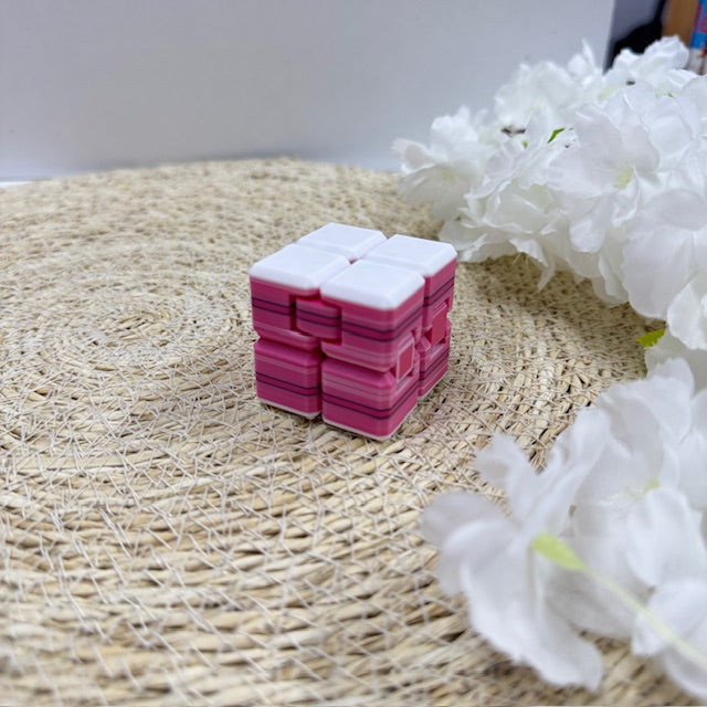 infinity cube