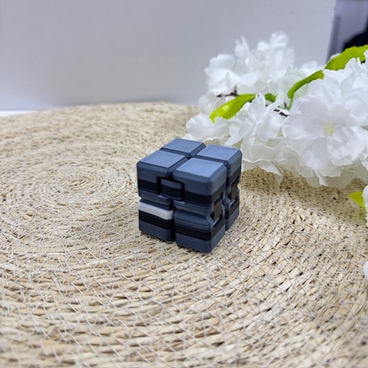 infinity cube